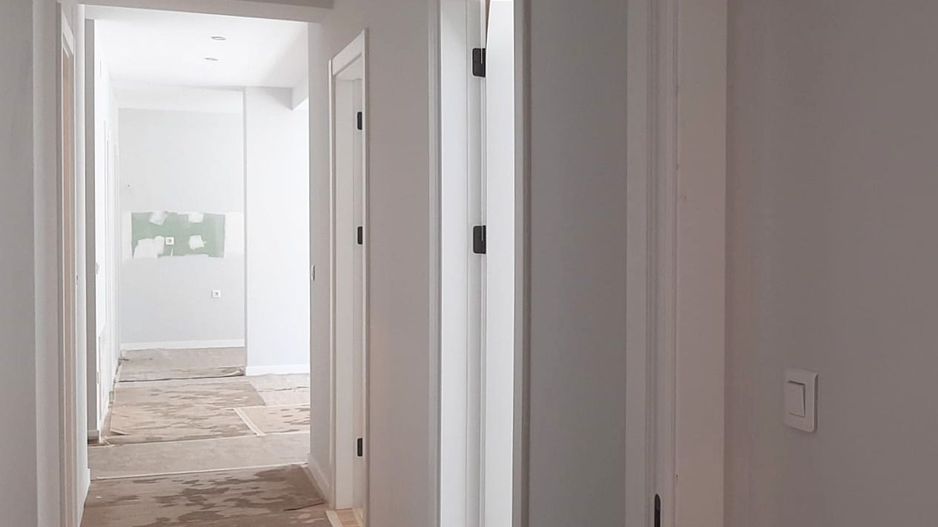 APARTAMENT PREMIUM CU 5 CAMERE ȘI GRĂDINĂ PRIVATĂ DE 160 MP - Poză 12