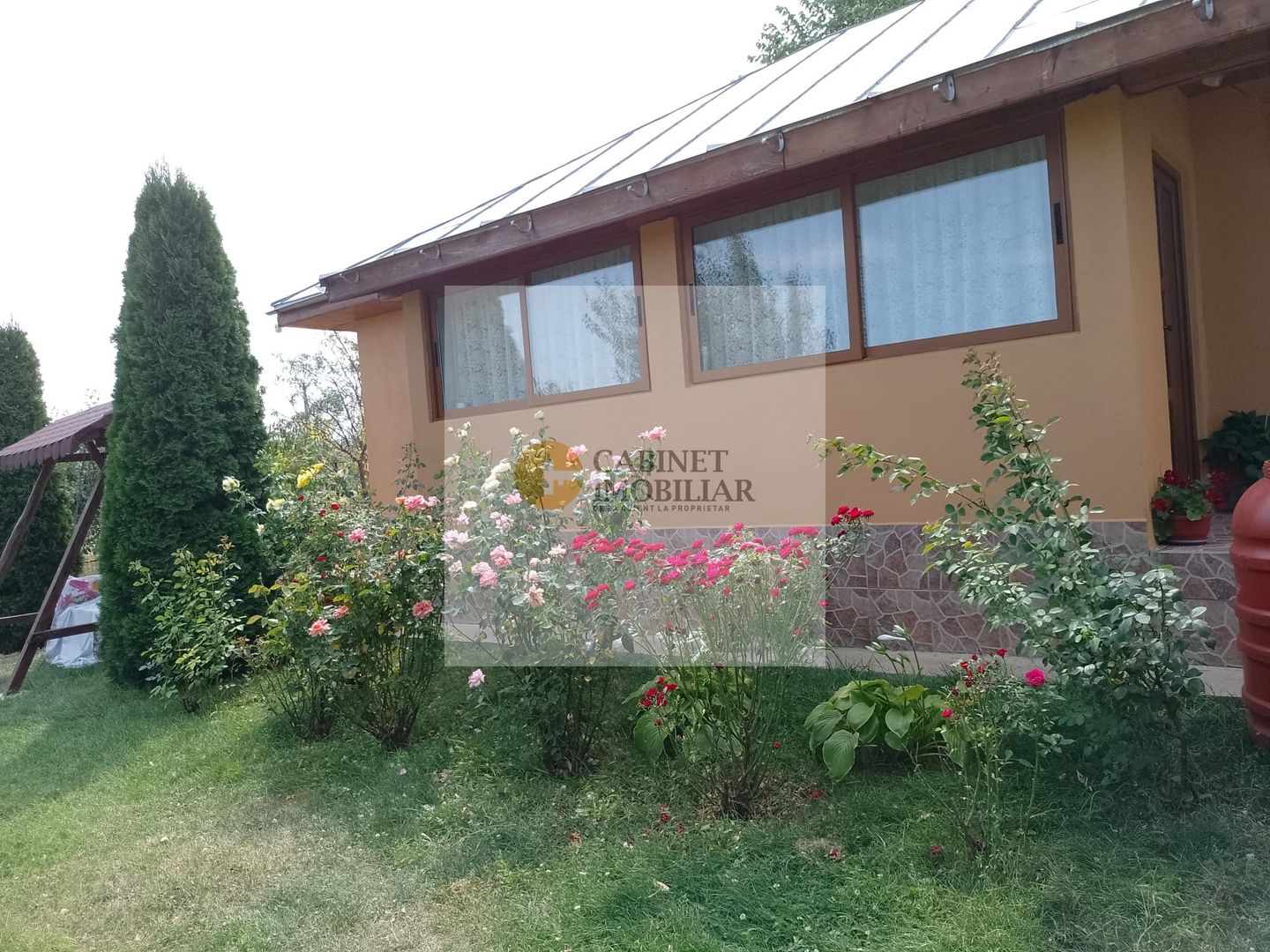 Casă de vacanță modernă cu teren generos –15min de Tecuci - Poză 34