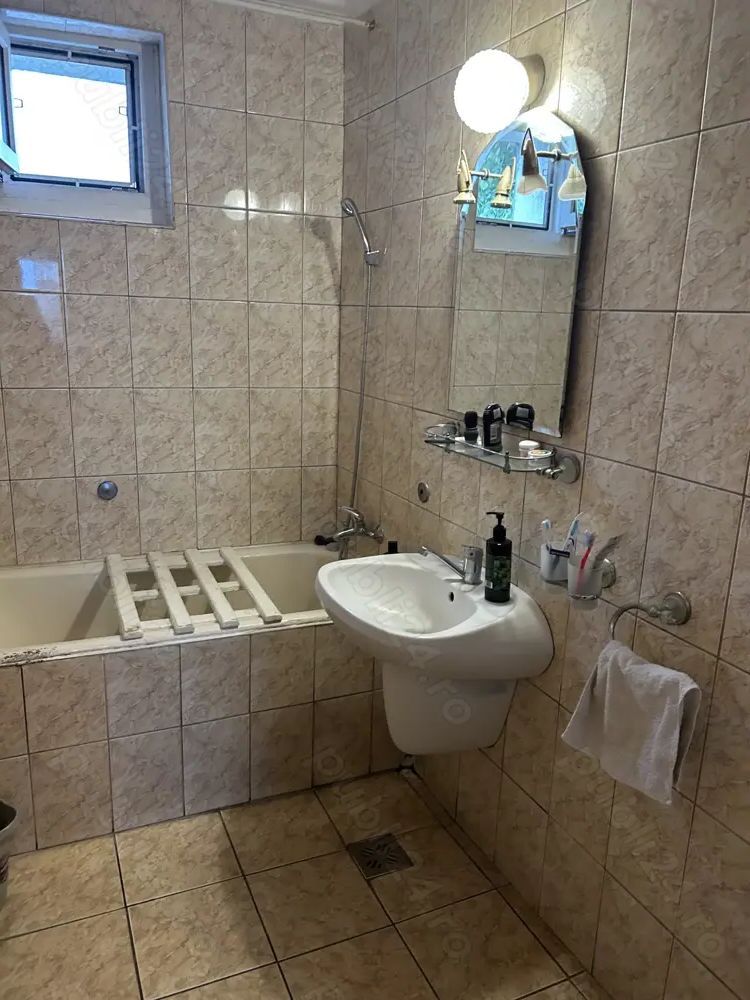 BRASADAS vinde ap 2 cam CARAMIDA etaj 4/4 Solidarității. - Poză 5