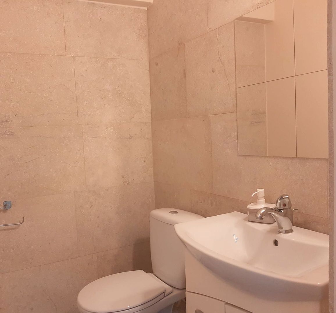 Vanzare 3 camere complet renovat zona pietonala Racadau - Poză 13