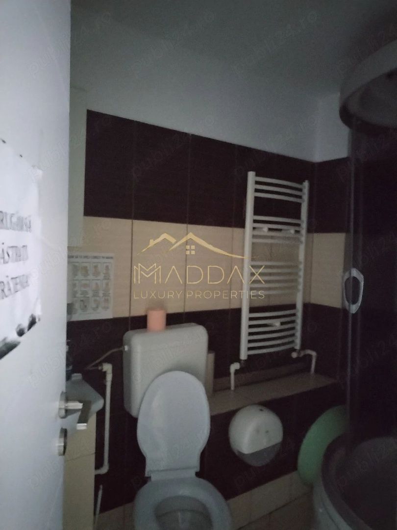 Vila cu 5 camere *276mp* // Zona Rahova - Poză 9