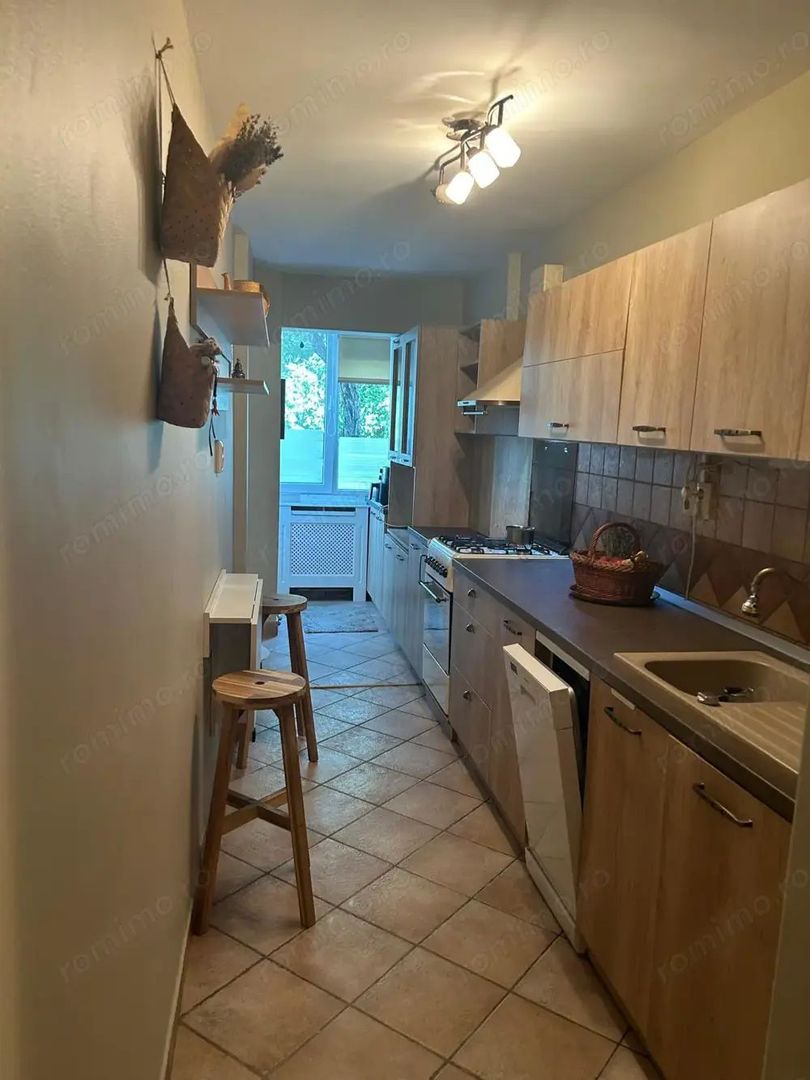 BRASADAS vinde ap 3 cam PARTER mobilat și utilat in Micro 15. - Poză 2