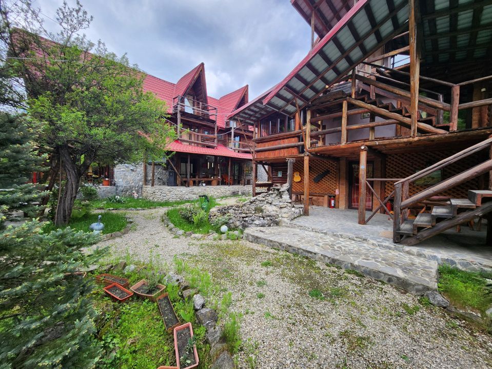 Pensiune cu Salina, Moroieni- Investitie la Cheie in Turismul Montan - Poză 4