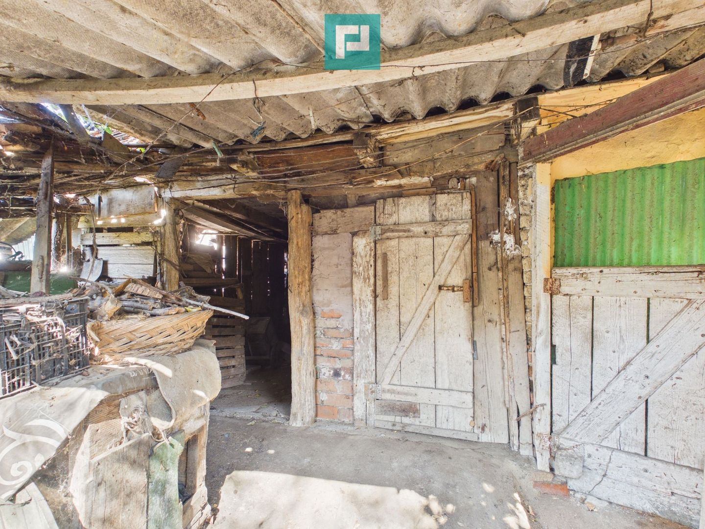 Casă din cărămidă cu teren 639 mp, Lipova - Poză 12