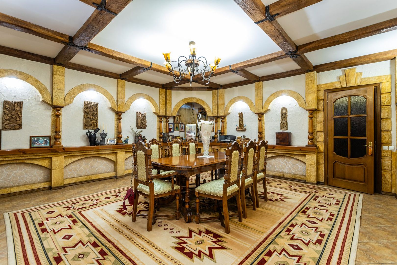 Vânzare casă de lux, 700 mp + 22 ari, situată în Tohatin - Poză 49