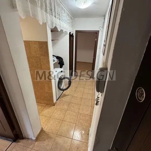 Circumvalatiunii-Dacia, apartament 3 camere semidecomandat, etaj 1 - Poză 1