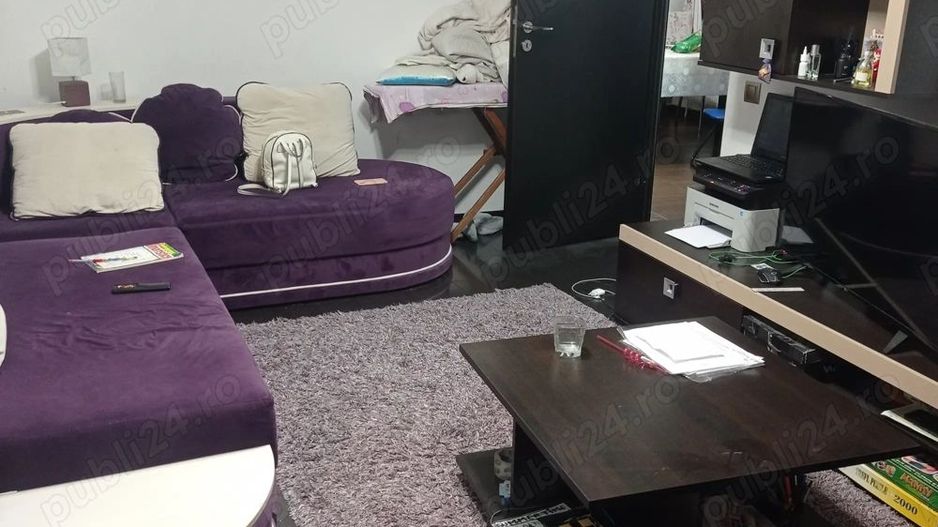 Vând apartament 3 camere. - Poză 1