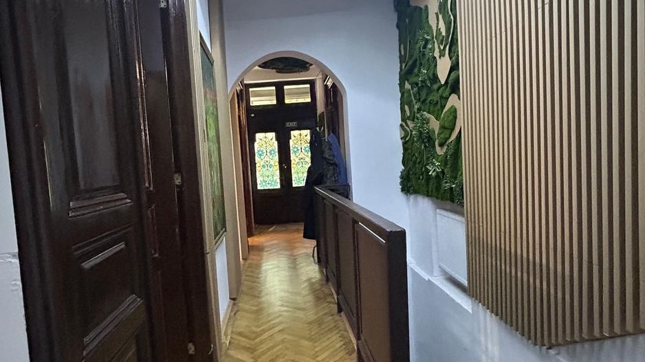 Se vinde apartament P+D in vilă interbelică, Str. Semicercului 10 - Poză 3