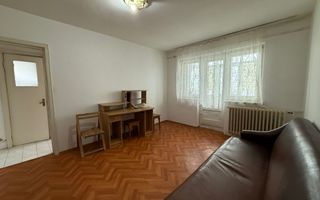 De închiriat apartament – zona Școlii 7 - Poză 2
