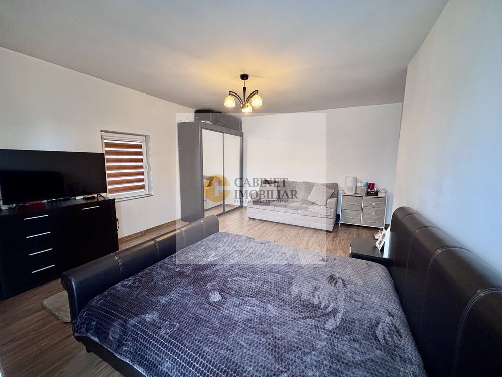 Garsonieră renovată cu vedere spre râu | Splaiul Unirii | mobilată nou - Poză 1