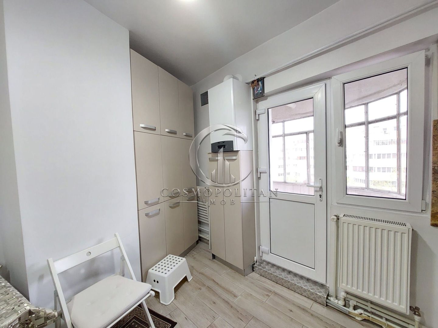 Apartament cu 3 camere zona 0 ~ etaj 5 din 6 ~ Confort 1 decomandat ~ renovat - Poză 3