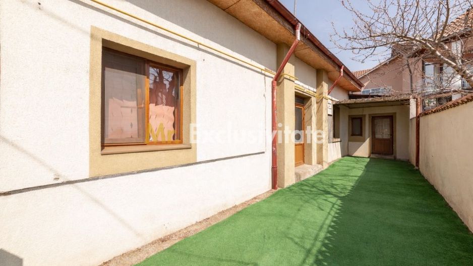 Casa cu potential/ zona Sf Vineri/ 126 mp teren/ Regim urbanistic avantajos - Poză 9