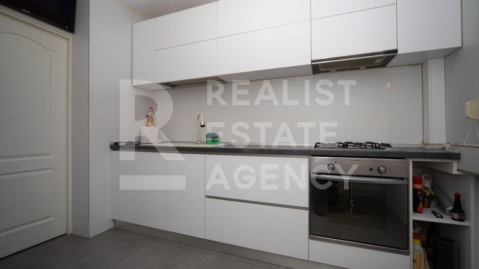 Vânzare, apartament, 3 camere, zona Drumul Taberei - Poză 3