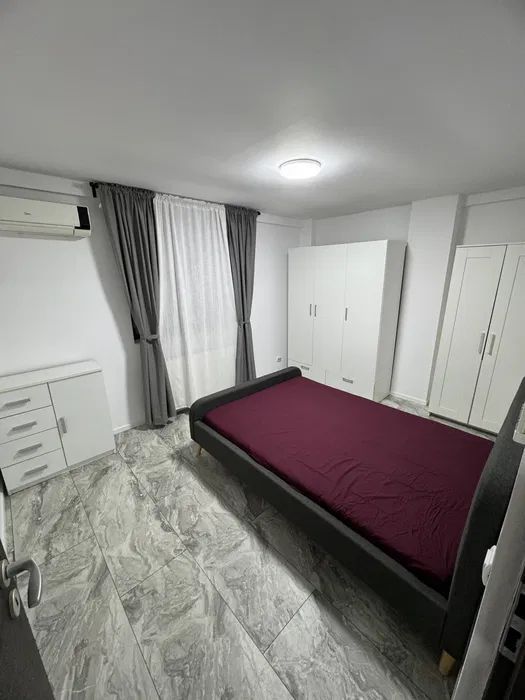 Vând Apartament 2 Camere Decomandat în Bloc Nou (2012) - Poză 3
