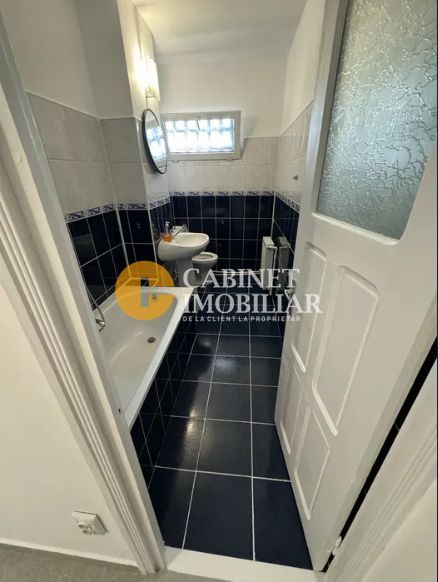 Apartament cu 2 Camere - Liber - Podu Ros Primaverii - Poză 5