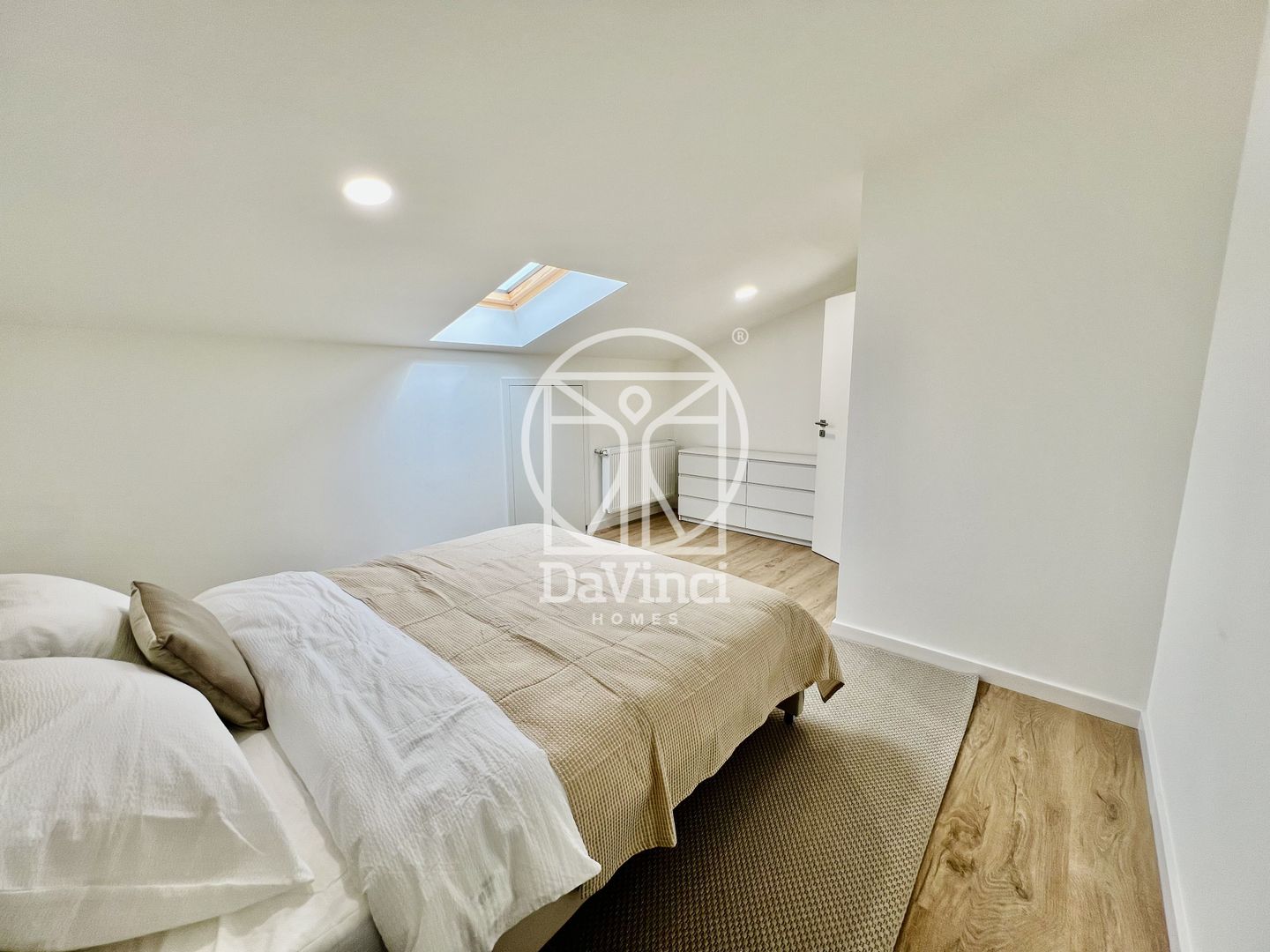 Penthouse 4 camere, intabulat, finisat la cheie  (NCL-41D-Mi-ap.9) - Poză 13