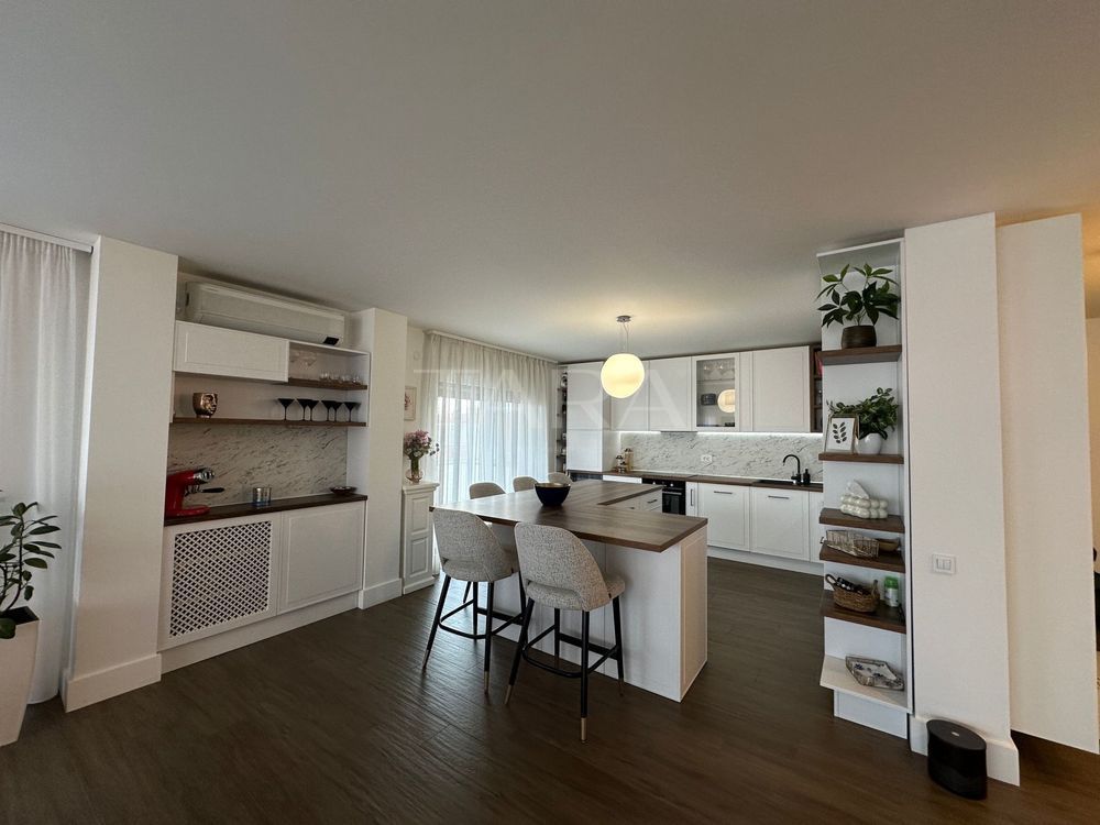 Apartament mobilat, utilat, zonă exclusivistă, Transilvania College. - Poză 1