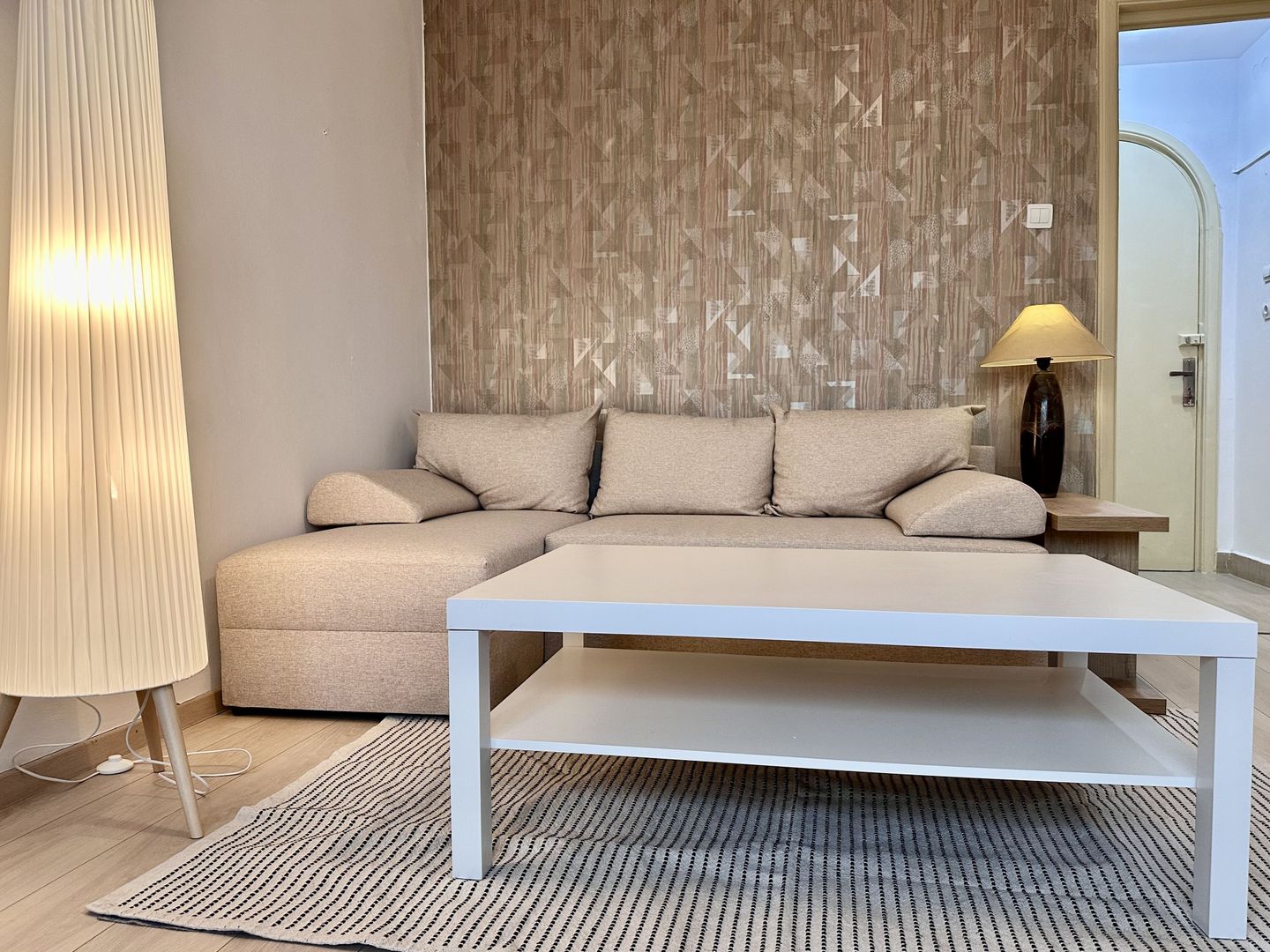 Garsoniera Vasile Lascar 33, bloc 1979 - zona Batistei - Armeneasca - Poză 4