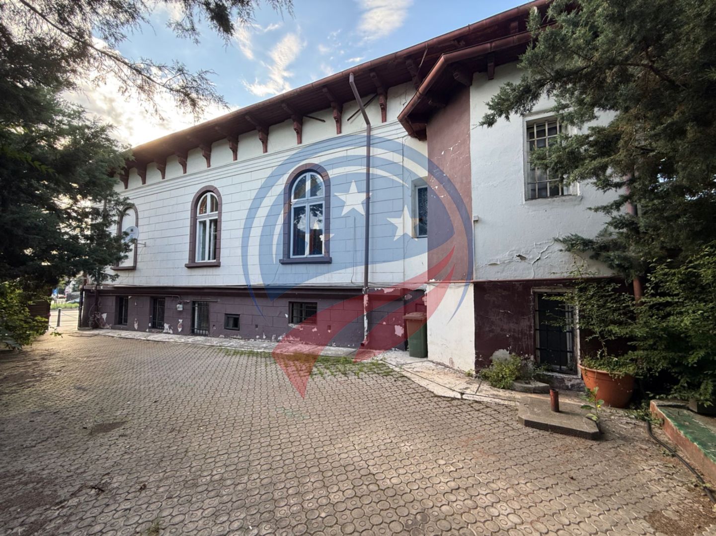 Casa de vanzare-vis-a-vis de Casa Studenților/Craiova - Poză 28