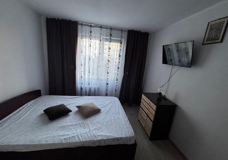 De închiriat: Ap. 3 camere - Metrou Piața Sudului & Sun Plaza - Poză 2