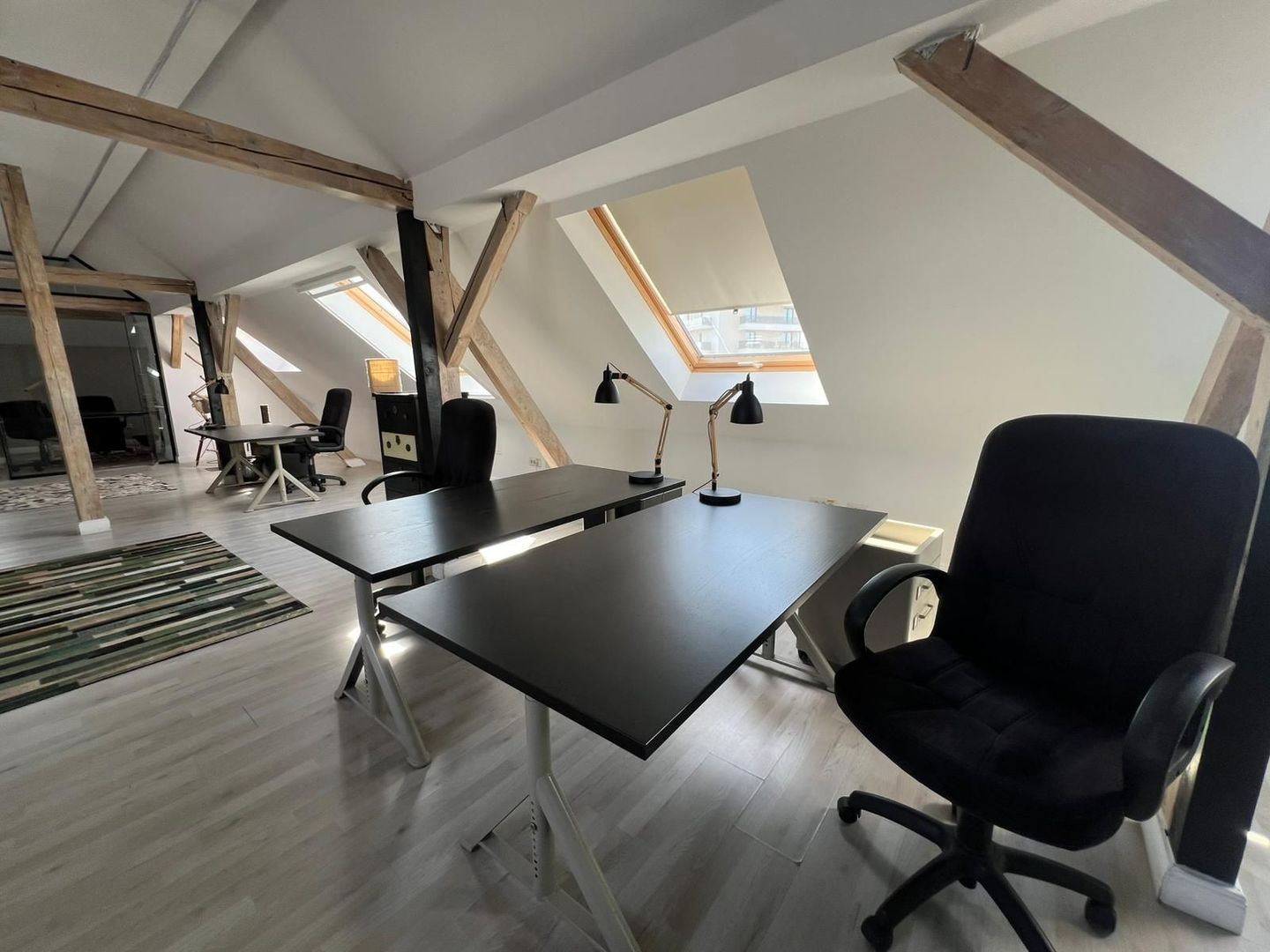 Spațiu birouri 160 mp, complet mobilat, design modern – Vasile Lascăr - Poză 7