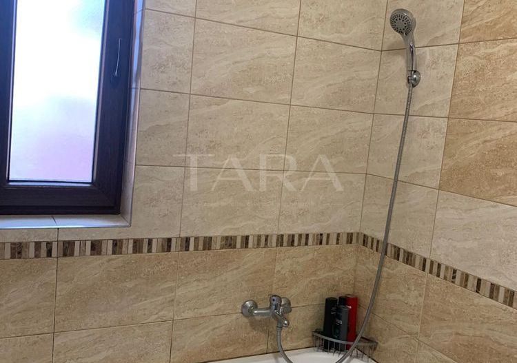 Apartament 3 camere complet mobilat, parcare inclusă, gata de mutare. - Poză 7