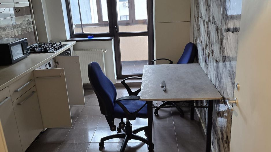 Apartament moder 3 camere +loc de parcare, zona Bragadiru - Poză 10
