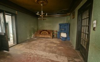 🏡 Casă interbelică cu dublu potențial – Zona Cantacuzino, Ploiești - Poză 19