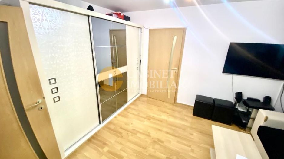 Apartament 2 Camere - Zona Podu De Piatra - Bloc Fara Risc - Poză 3