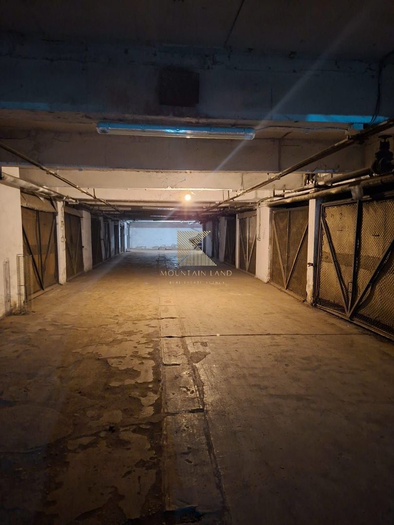 Garaj de vânzare – Bulevardul Victoriei, Brașov - Poză 8