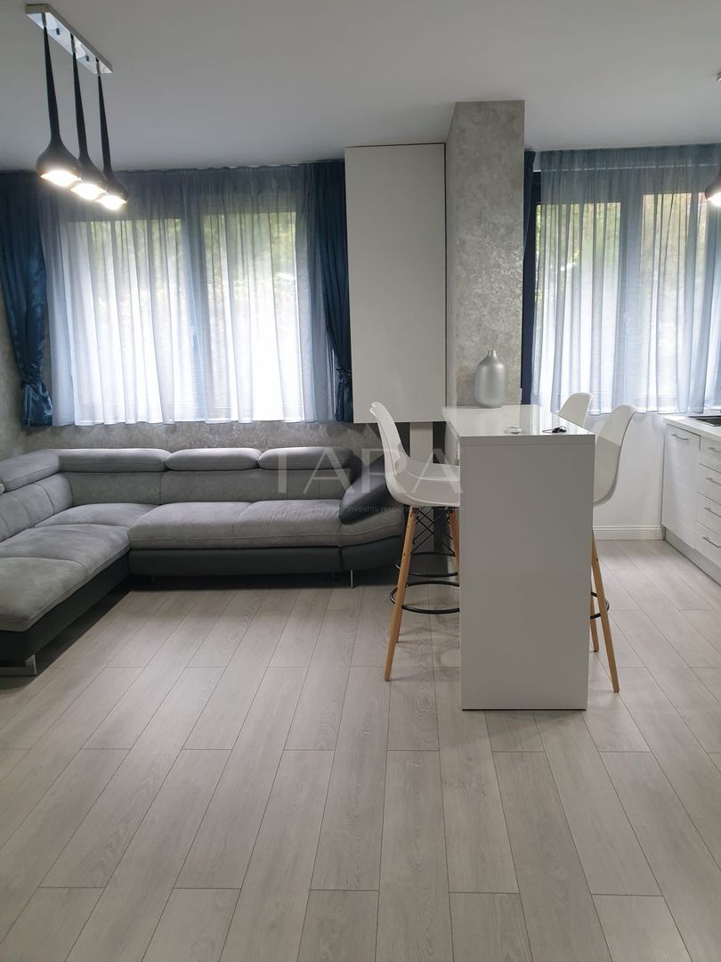 Apartament cu 3 camere de inchiriat in zona Semicentrala - Poză 1