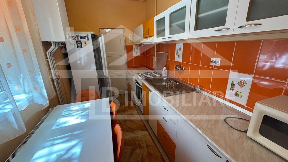 Casa cu 2 camere, 75mp, Zona TopMed Dorobantilor - Poză 6
