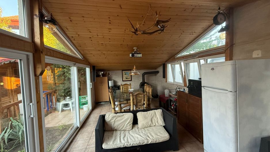Casa de vanzare si teren 1360mp in Viile Noi Constanta - Poză 24