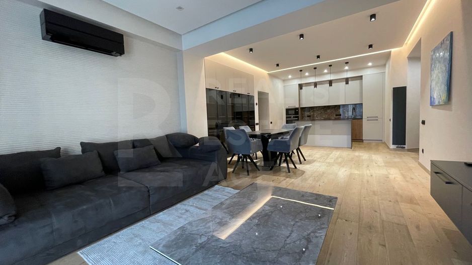 Chirie, apartament 3 camere, strada Ciuflea, Centru - Poză 2