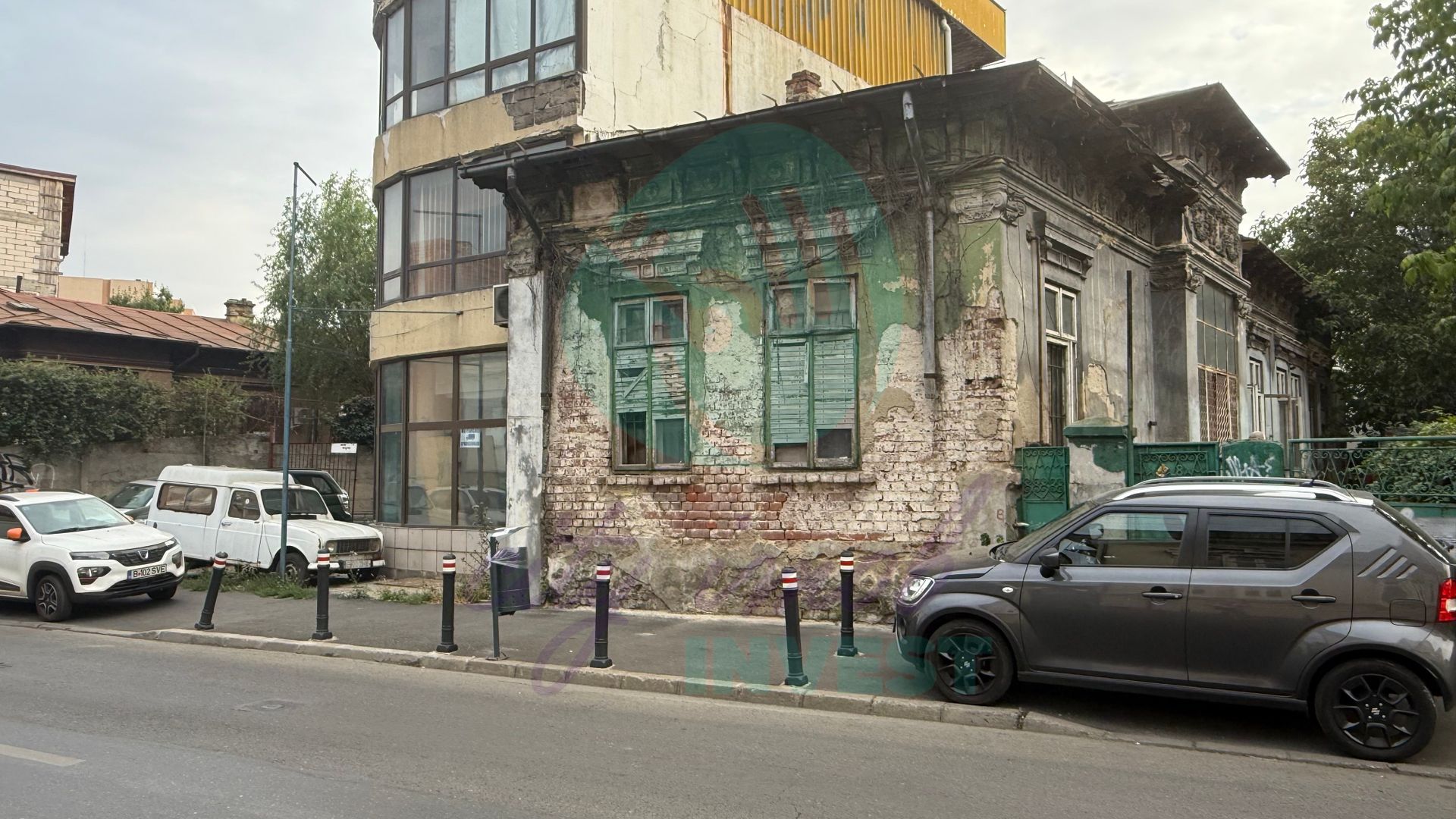 Casa cu teren total 248 mp pe Matei Voievod - Poză 2