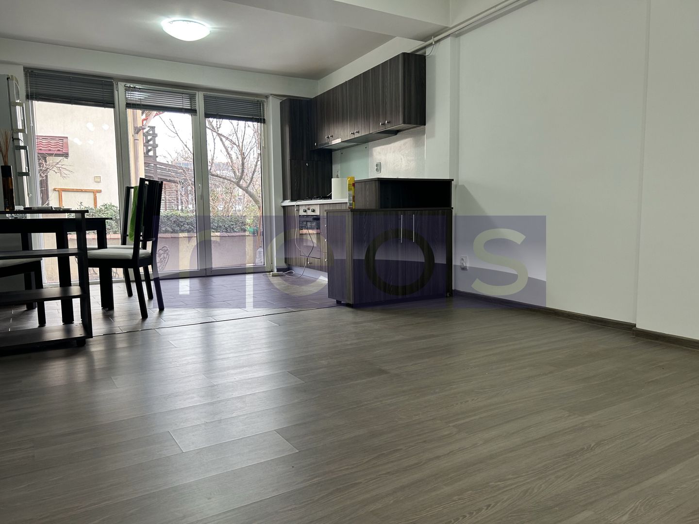 VANZARE | 2 CAMERE | ZONA BANEASA | CURTE PROPRIE | MOBILAT SI UTILAT - Poză 4