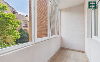 De închiriat - Apartament cu 2 camere -  Zonă Ultracentrală - Arad - Poză 5