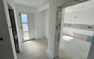 Casă Individuală de vanzare sau schimb cu apartament - Poză 7