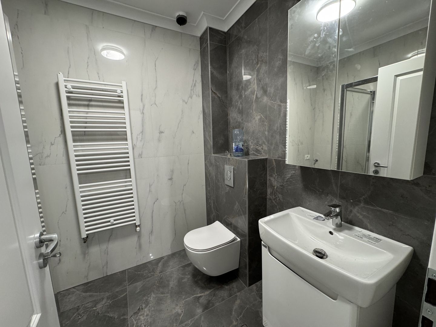 Apartament nr.4 cu 1 camera mobilat si utilat - Poză 6