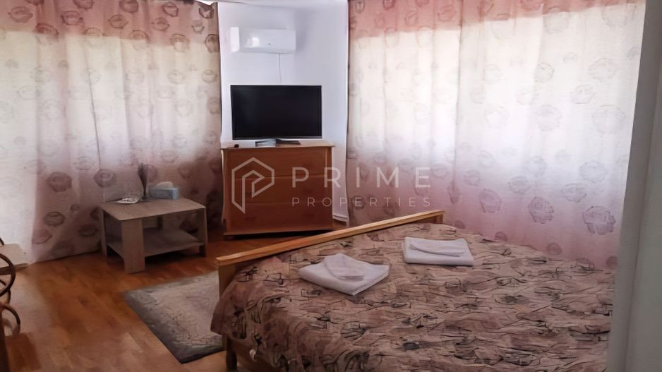 Casă individuală 310mp utili, 8 camere, piscină - Poză 12