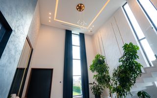 Vilă de lux inteligentă | 4 dormitoare |3 băi|1080 mp teren| Rădăuți - Poză 26