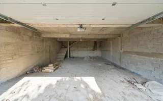 Casă P+1E, 402 mp, teren 3.600 mp, 17 km de Roman - PREȚ LA OFERTĂ! - Poză 19