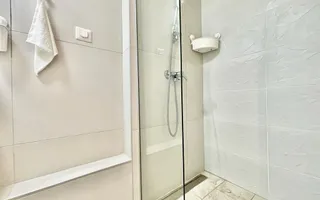 Apartament premium de 3 camere disponibil pentru închiriere în zona Băneasa - Poză 23