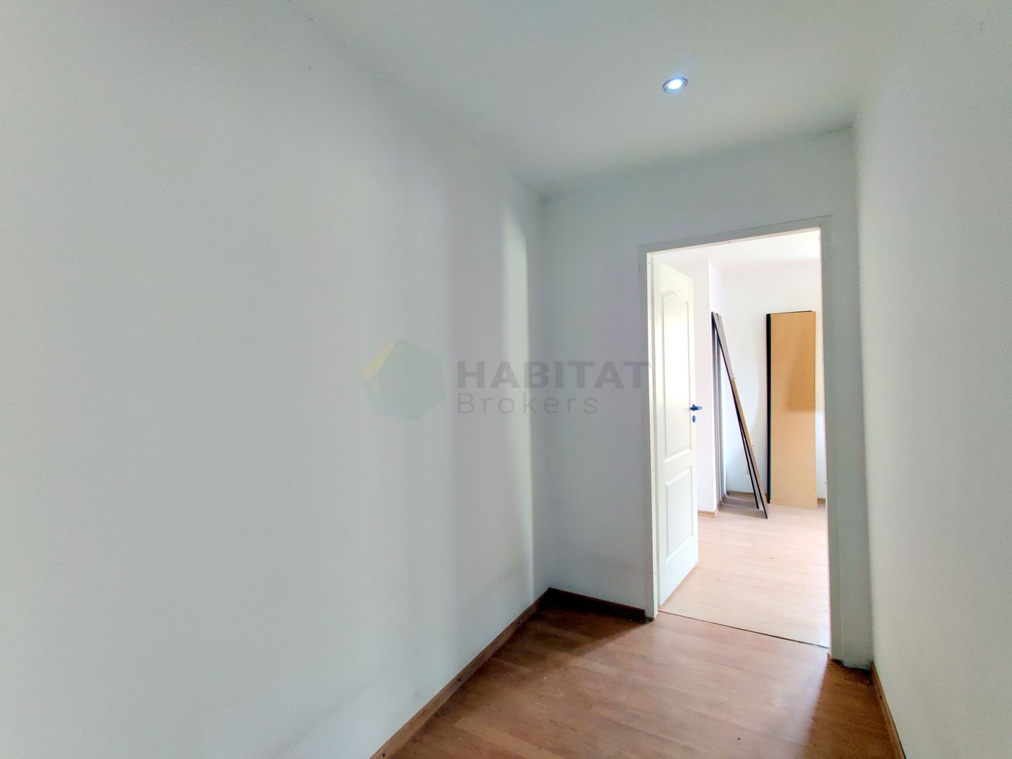 VIla 6 camere Parc Bazilescu, la 9 minute de metrou. - Poză 13