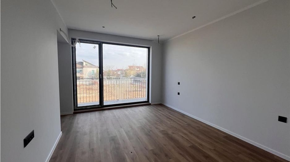 Vila 5 camere | Otopeni | 23 August - Poză 12