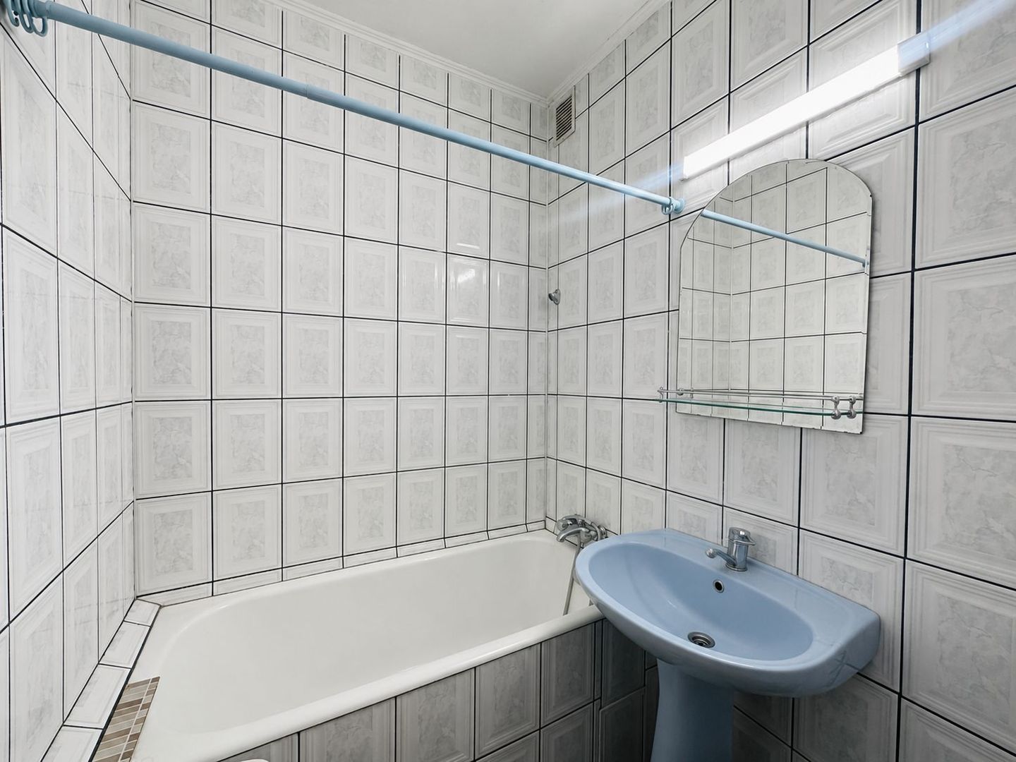 Apartament 4 camere | Drumul Taberei | Metrou Romancierilor - Poză 9