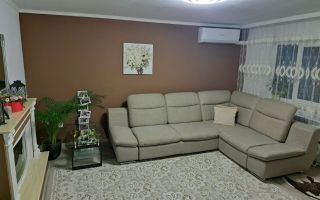 Apartament 3 camere, Zona Stejari, etaj 1 - Poză 1