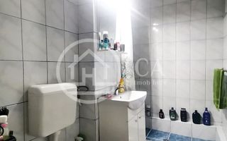 Apartament de vânzare cu 4 camere în zona Iosia, Oradea - Poză 13