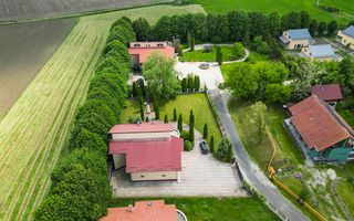 Vila cu 1.500 mp teren, gradina amenajata, linistita zonare,  Halchiu, Brasov - Poză 34