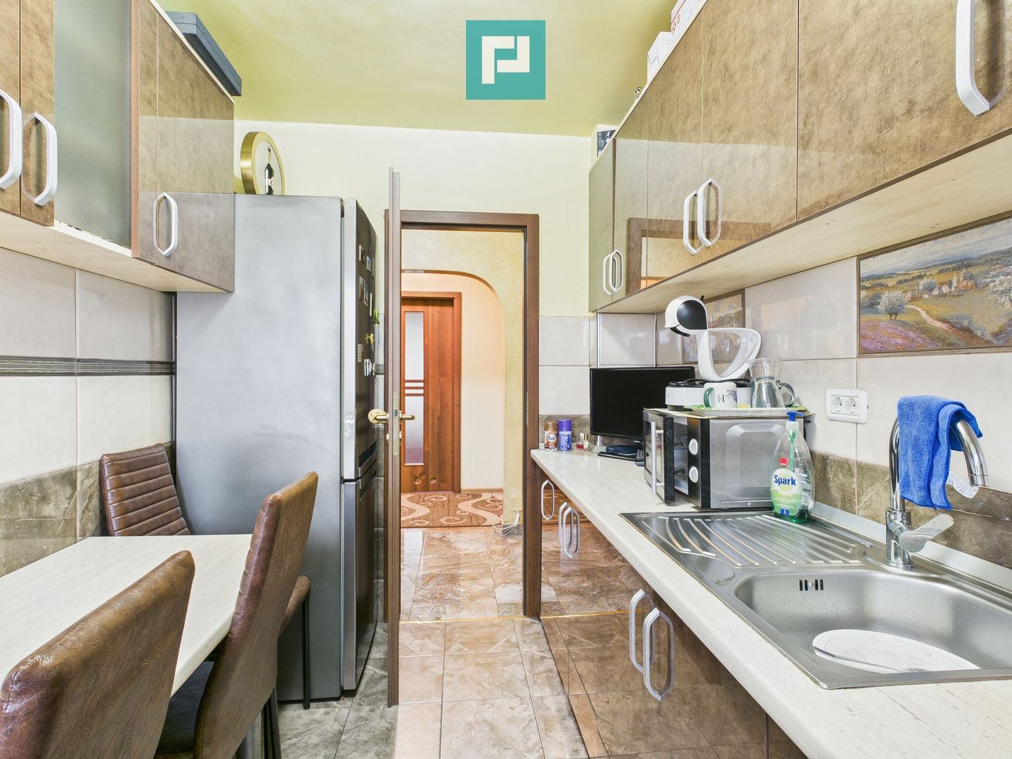 Apartament spațios cu 4 camere în Vlaicu - Poză 5